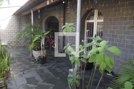 Casa à venda com 300m², 4 quartos e 1 vagaEntrada