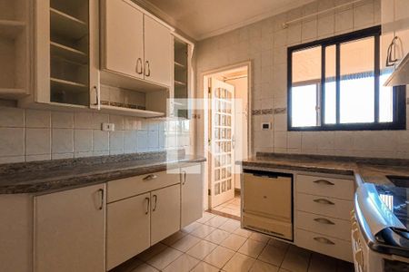 Apartamento à venda com 75m², 2 quartos e 2 vagasCozinha