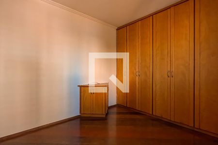 Apartamento à venda com 75m², 2 quartos e 2 vagasSuíte