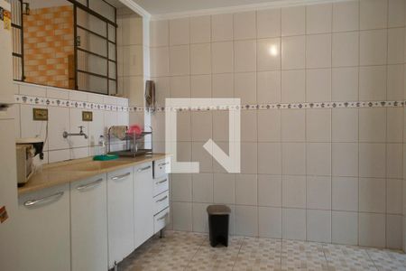 Casa à venda com 204m², 3 quartos e 4 vagas Casa à venda com 204m², 3 quartos e 4 vagasCozinha casa 2
