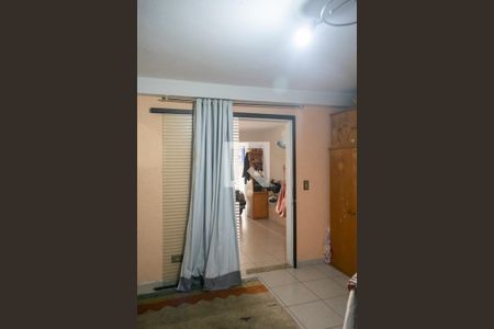 Casa à venda com 204m², 3 quartos e 4 vagas Casa à venda com 204m², 3 quartos e 4 vagasQuarto casa 2