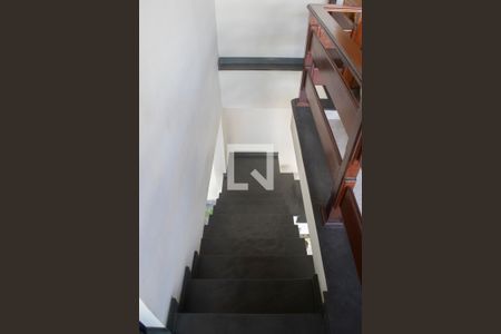 Casa à venda com 204m², 3 quartos e 4 vagas Casa à venda com 204m², 3 quartos e 4 vagasAcesso quintal