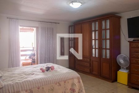 Casa à venda com 204m², 3 quartos e 4 vagas Casa à venda com 204m², 3 quartos e 4 vagasQuarto 2