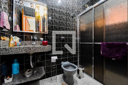 Casa para alugar com 100m², 3 quartos e 1 vaga Casa para alugar com 100m², 3 quartos e 1 vagaBanheiro da Suíte