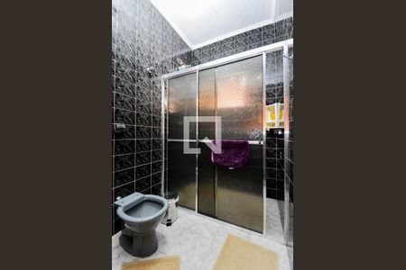 Casa para alugar com 100m², 3 quartos e 1 vaga Casa para alugar com 100m², 3 quartos e 1 vagaBanheiro da Suíte