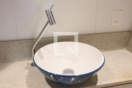 Apartamento para alugar com 60m², 2 quartos e 1 vaga Apartamento para alugar com 60m², 2 quartos e 1 vagaBanheiro