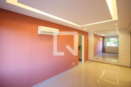 Sala de apartamento para alugar com 2 quartos, 60m² em Pechincha, Rio de Janeiro