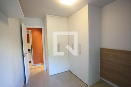 Quarto 1 de apartamento para alugar com 2 quartos, 60m² em Pechincha, Rio de Janeiro