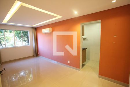 Sala de apartamento para alugar com 2 quartos, 60m² em Pechincha, Rio de Janeiro