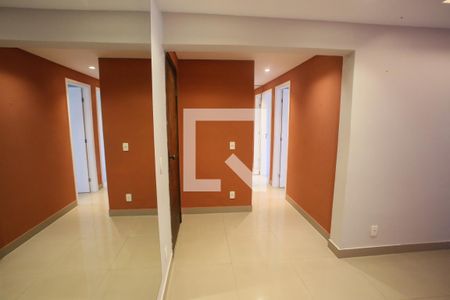 Sala de apartamento para alugar com 2 quartos, 60m² em Pechincha, Rio de Janeiro