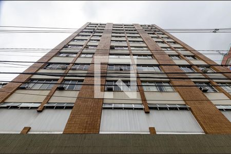 Apartamento para alugar com 85m², 2 quartos e 1 vagaFachada
