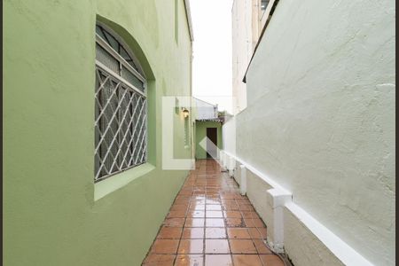 Casa para alugar com 175m², 2 quartos e 1 vaga Casa para alugar com 175m², 2 quartos e 1 vagaCorredor Lateral