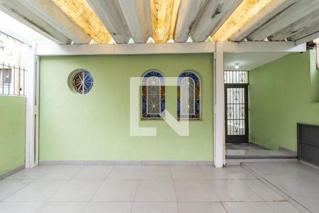 Casa para alugar com 175m², 2 quartos e 1 vaga Casa para alugar com 175m², 2 quartos e 1 vagaGaragem