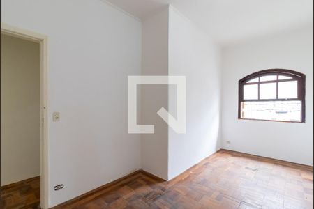 Casa para alugar com 175m², 2 quartos e 1 vaga Casa para alugar com 175m², 2 quartos e 1 vagaQuarto 2