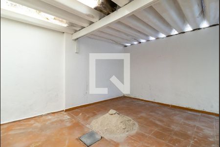 Casa para alugar com 175m², 2 quartos e 1 vaga Casa para alugar com 175m², 2 quartos e 1 vagaQuintal