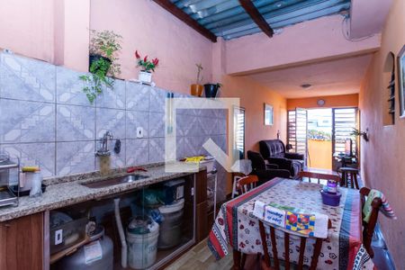 Casa para alugar com 80m², 2 quartos e 1 vagaCozinha