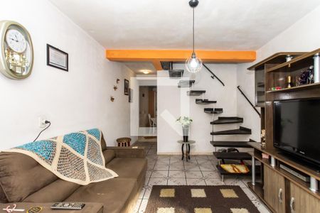 Sala de casa para alugar com 2 quartos, 80m² em Vila Galvão, Guarulhos