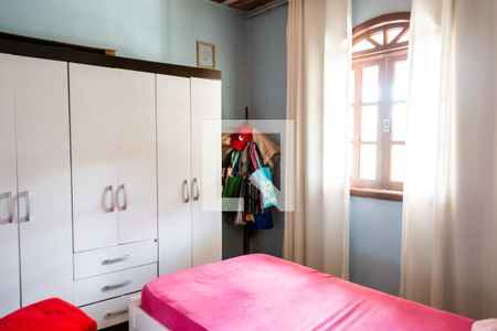 Casa à venda com 250m², 6 quartos e 2 vagasQuarto 3