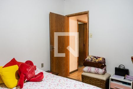 Casa à venda com 250m², 6 quartos e 2 vagasQuarto 2