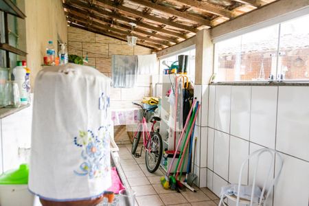 Casa à venda com 250m², 6 quartos e 2 vagasÁrea de Serviço