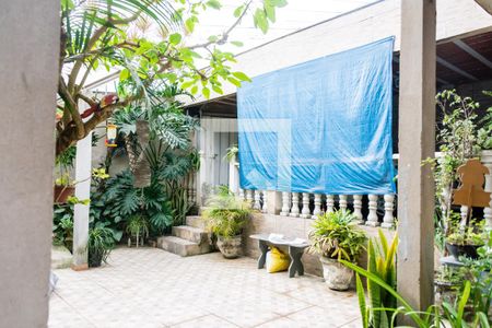 Casa à venda com 250m², 6 quartos e 2 vagasQuintal