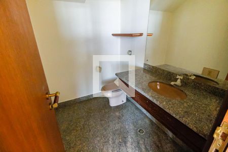 Lavabo de apartamento à venda com 4 quartos, 818m² em Itaim Bibi, São Paulo