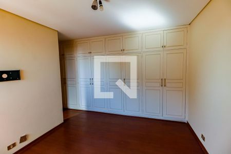 Apartamento à venda com 818m², 4 quartos e 6 vagas Apartamento à venda com 818m², 4 quartos e 6 vagasSuíte 2 - armários