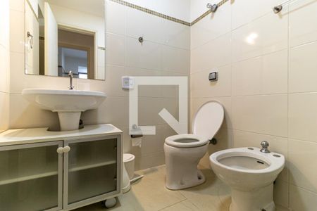 Banheiro de apartamento para alugar com 1 quarto, 47m² em Santa Cecília, São Paulo
