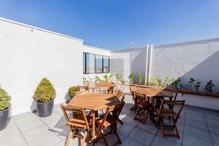 Apartamento para alugar com 40m², 2 quartos e 1 vaga Apartamento para alugar com 40m², 2 quartos e 1 vagaÁrea comum - Churrasqueira