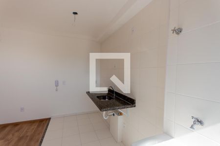 Apartamento para alugar com 40m², 2 quartos e 1 vaga Apartamento para alugar com 40m², 2 quartos e 1 vagaCozinha e Área de Serviço