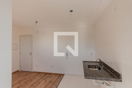 Apartamento para alugar com 40m², 2 quartos e 1 vaga Apartamento para alugar com 40m², 2 quartos e 1 vagaCozinha e Área de Serviço