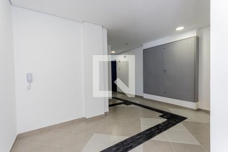 Apartamento para alugar com 40m², 2 quartos e 1 vaga Apartamento para alugar com 40m², 2 quartos e 1 vagaHall de Entrada