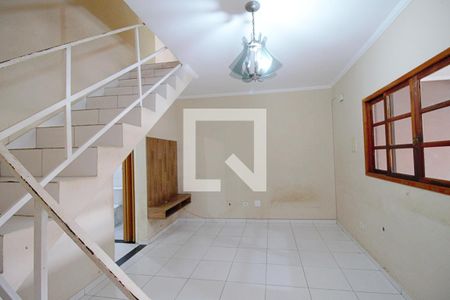 Sala  de casa para alugar com 2 quartos, 102m² em Jardim Monte Kemel, São Paulo