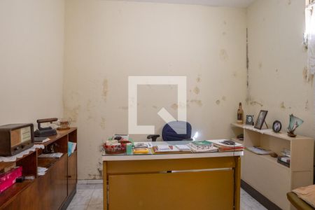 Casa à venda com 300m², 3 quartos e 4 vagasEscritório