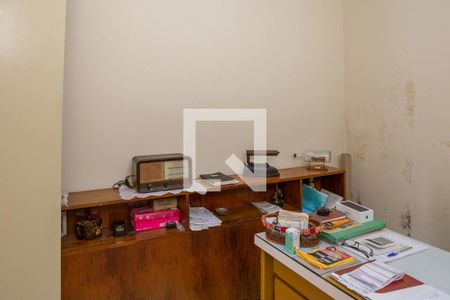 Casa à venda com 300m², 3 quartos e 4 vagasEscritório