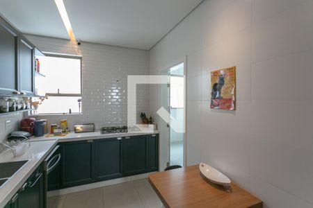 Apartamento à venda com 149m², 3 quartos e 2 vagasCozinha