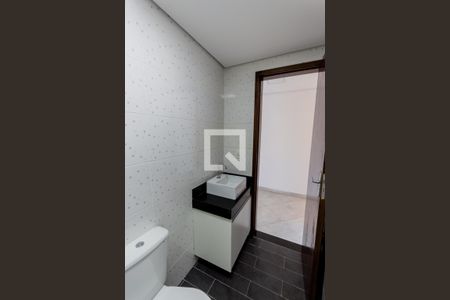 Banheiro de apartamento para alugar com 1 quarto, 60m² em Campestre, Santo André