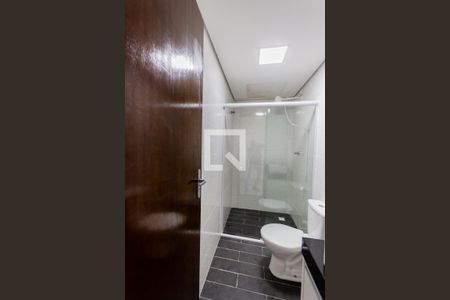 Banheiro de apartamento para alugar com 1 quarto, 60m² em Campestre, Santo André