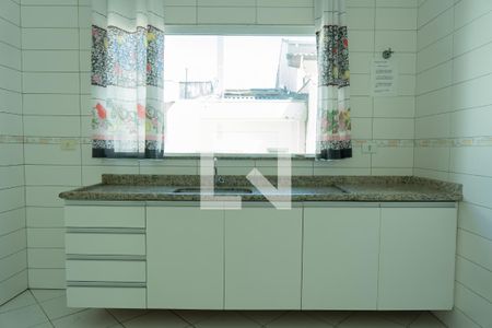 Casa à venda com 122m², 2 quartos e 2 vagas