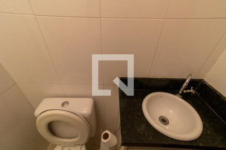 Apartamento para alugar com 38m², 2 quartos e sem vaga Apartamento para alugar com 38m², 2 quartos e sem vagaBanheiro