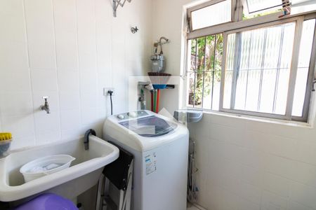 Apartamento à venda com 45m², 2 quartos e 1 vagaÁrea de Serviço