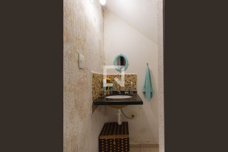 Casa à venda com 125m², 2 quartos e 1 vagaLavabo