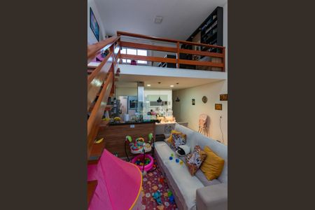 Casa à venda com 125m², 2 quartos e 1 vagaSala/Mezanino