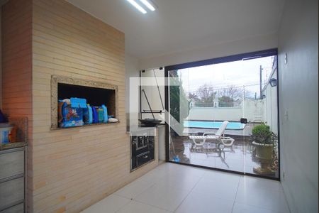 Casa à venda com 246m², 3 quartos e 2 vagasChurrasqueira