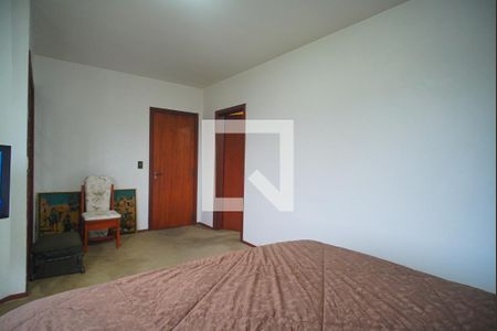 Casa à venda com 246m², 3 quartos e 2 vagasQuarto 1