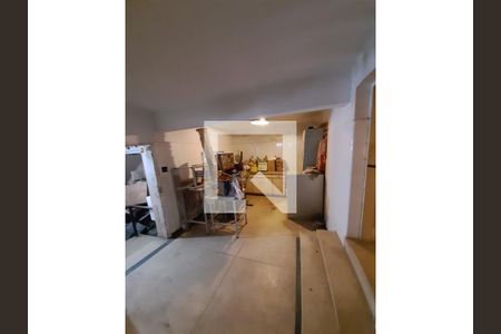 Casa à venda com 7 quartos, 625m² em Cambuci, São Paulo