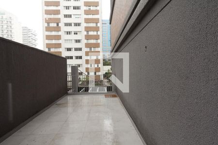 Apartamento à venda com 100m², 2 quartos e 1 vagaVaranda