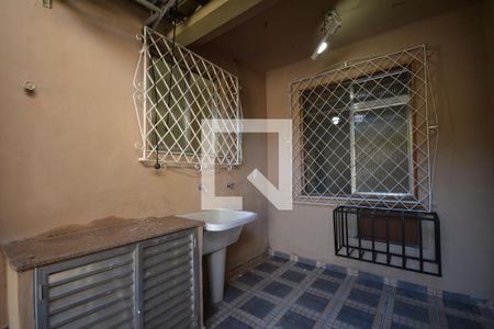 Apartamento para alugar com 120m², 3 quartos e 3 vagasÁrea de Serviço 1