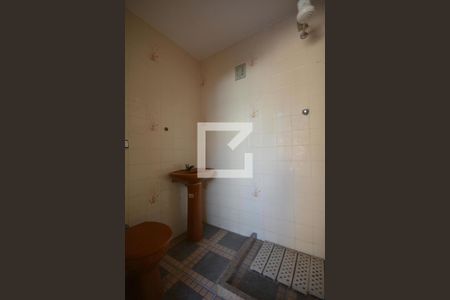 Apartamento para alugar com 120m², 3 quartos e 3 vagasBanheiro de serviço