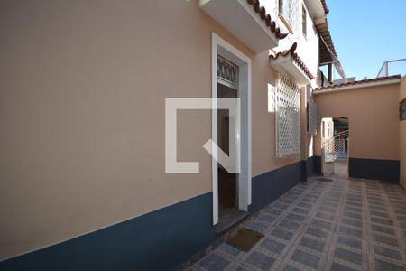 Apartamento para alugar com 120m², 3 quartos e 3 vagasQuintal